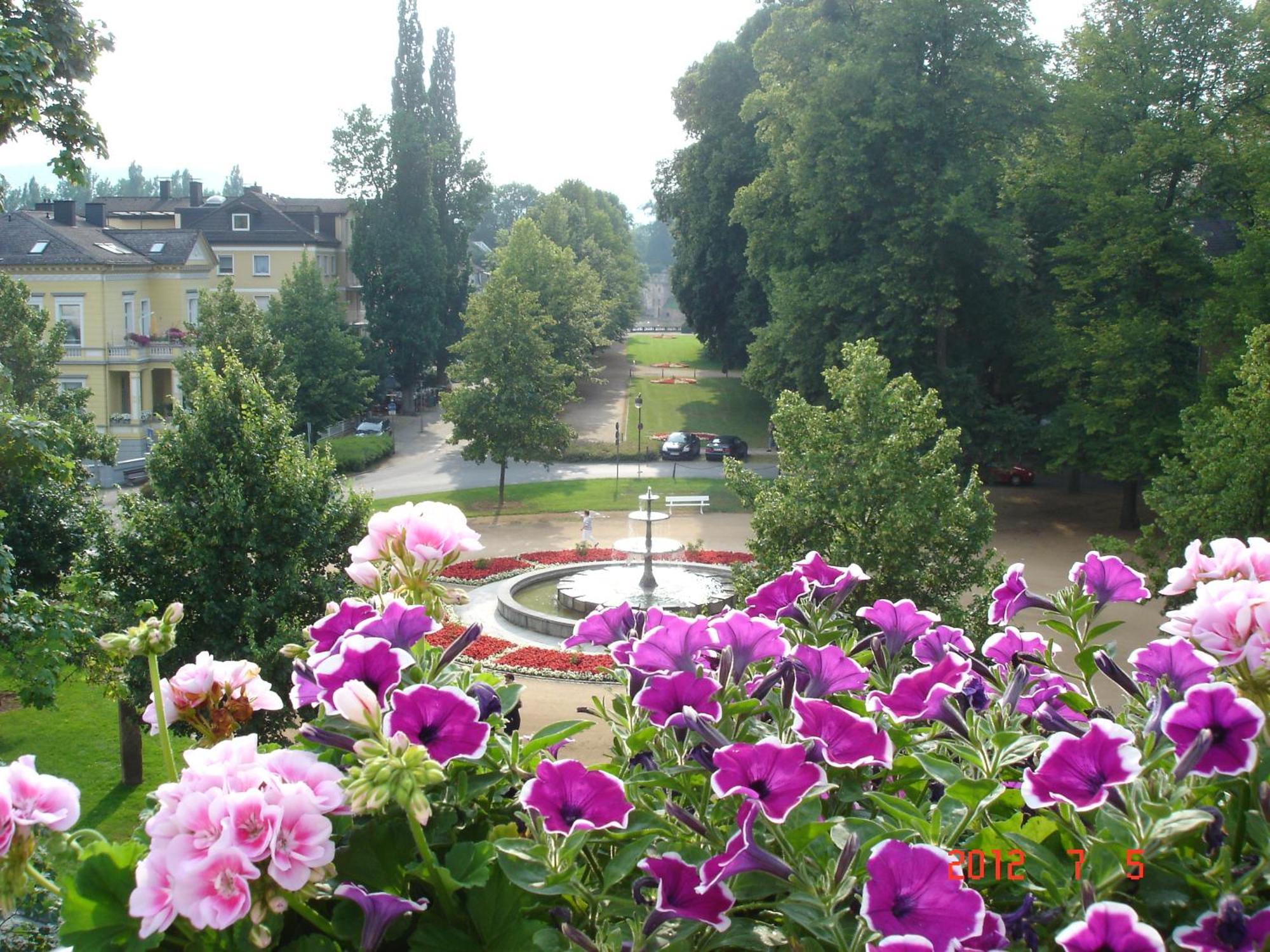Alte Villa Schlossblick バート・ピルモント エクステリア 写真