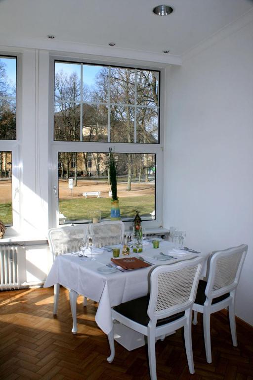 Alte Villa Schlossblick バート・ピルモント エクステリア 写真